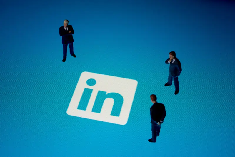 LinkedIn for General Contractors: The Comprehensive Guide